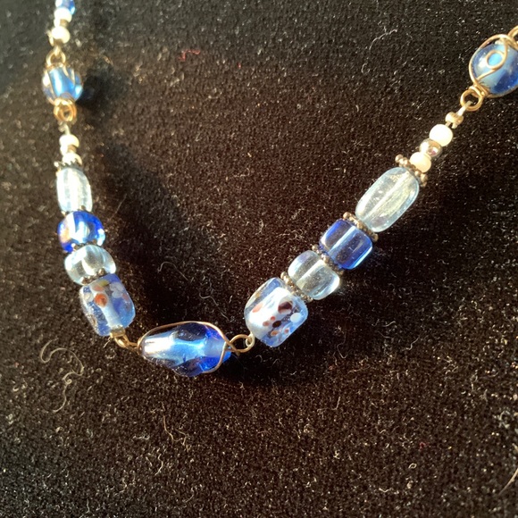 Lia Sophia blue glass bead/silver wire necklace - Picture 2 of 5